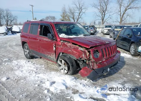2016 Jeep Patriot High Altitude Edition из США, поврежденный, VIN 1C4NJRFB2GD708494